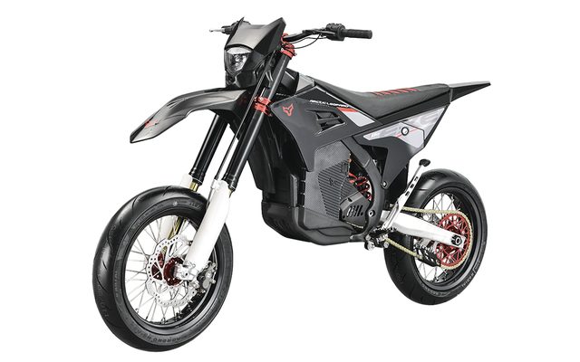 Arctic Leopard E-XE 880 Super electric dirt bike, side profile on white background