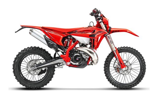 2026 Beta RR 250 X-PRO, side studio view